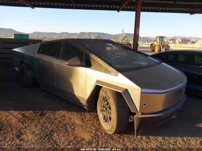 2025 TESLA CYBERTRUCK ALL-WHEEL DRIVE