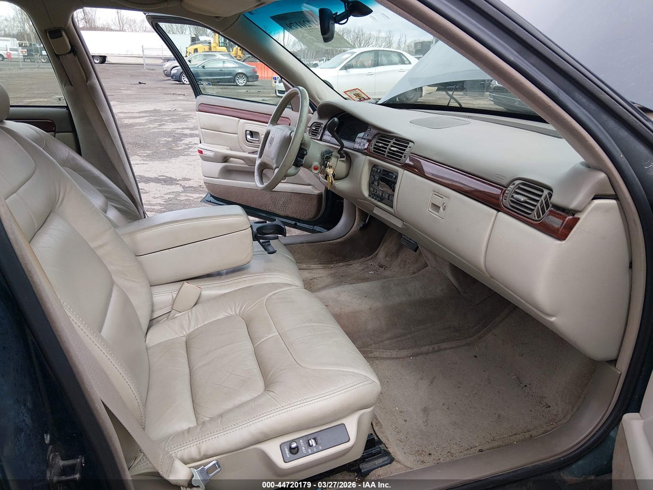 1998 CADILLAC DEVILLE STANDARD · 5/11