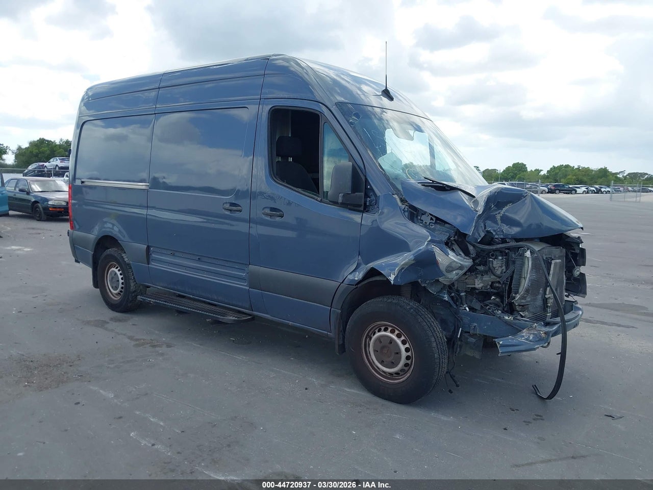 WD4PF0CD5KP****** · 2019 MERCEDES-BENZ SPRINTER 2500 HIGH ROOF V6