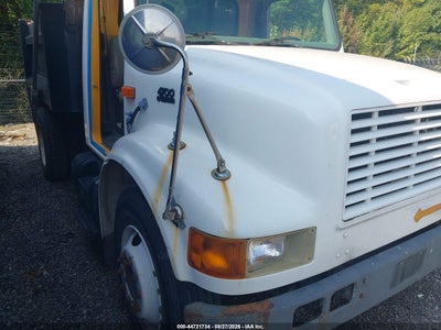 2000 INTERNATIONAL 4000 4700