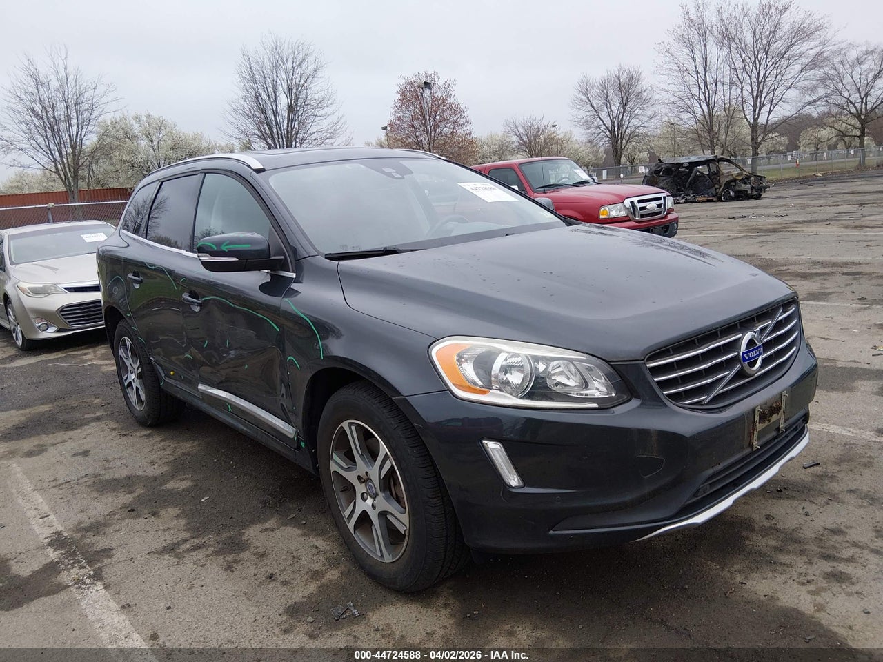 YV4902RK3F2****** · 2015 VOLVO XC60 T6