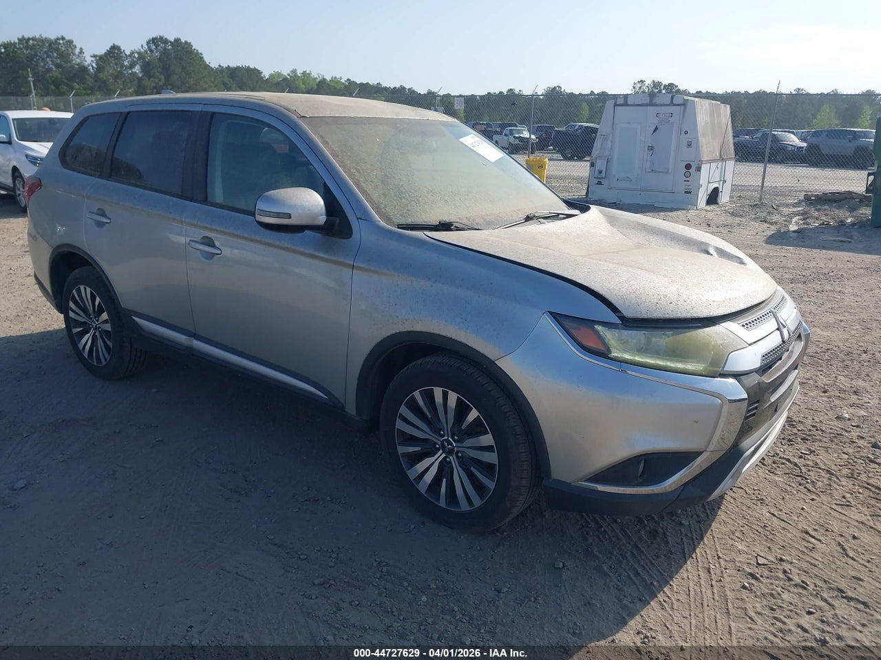 JA4AZ3A34KJ****** · 2019 MITSUBISHI OUTLANDER SE