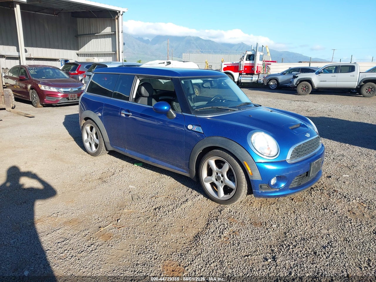 WMWMM33549T****** · 2009 MINI COOPER S CLUBMAN