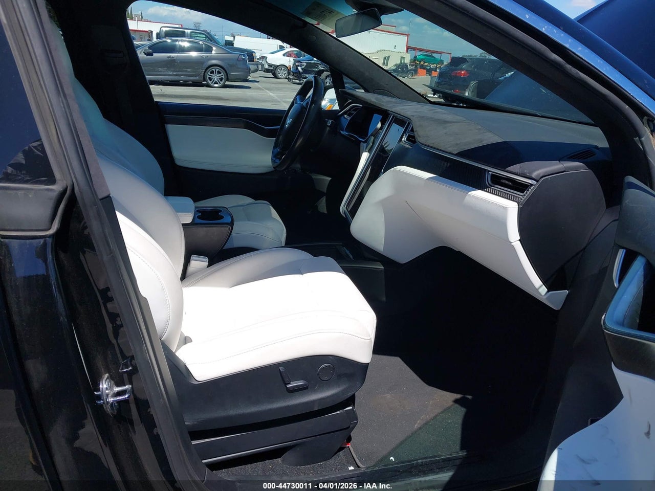 2017 TESLA MODEL X 100D/75D/90D · 5/11