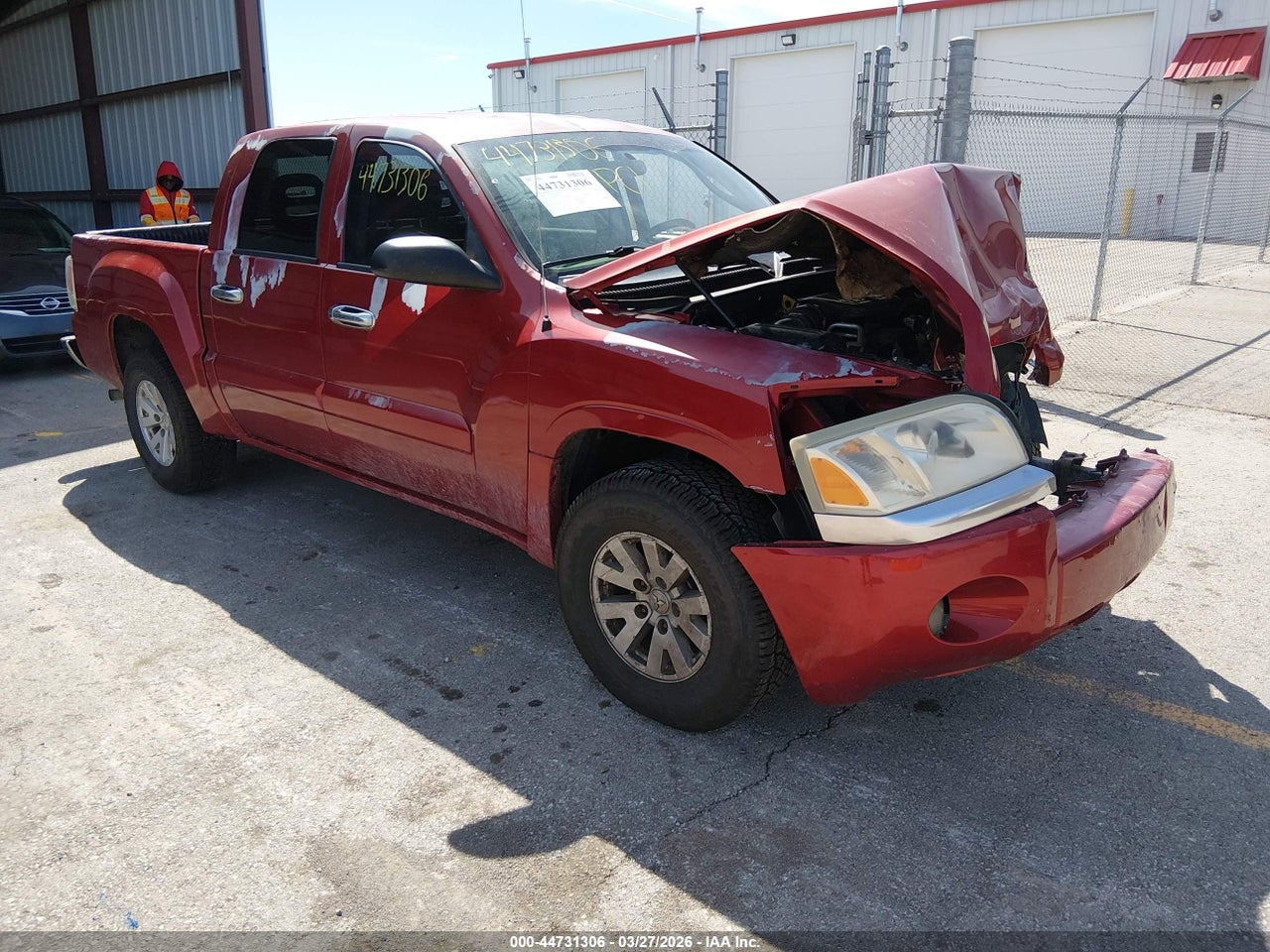 1Z7HC28K36S****** · 2006 MITSUBISHI RAIDER LS