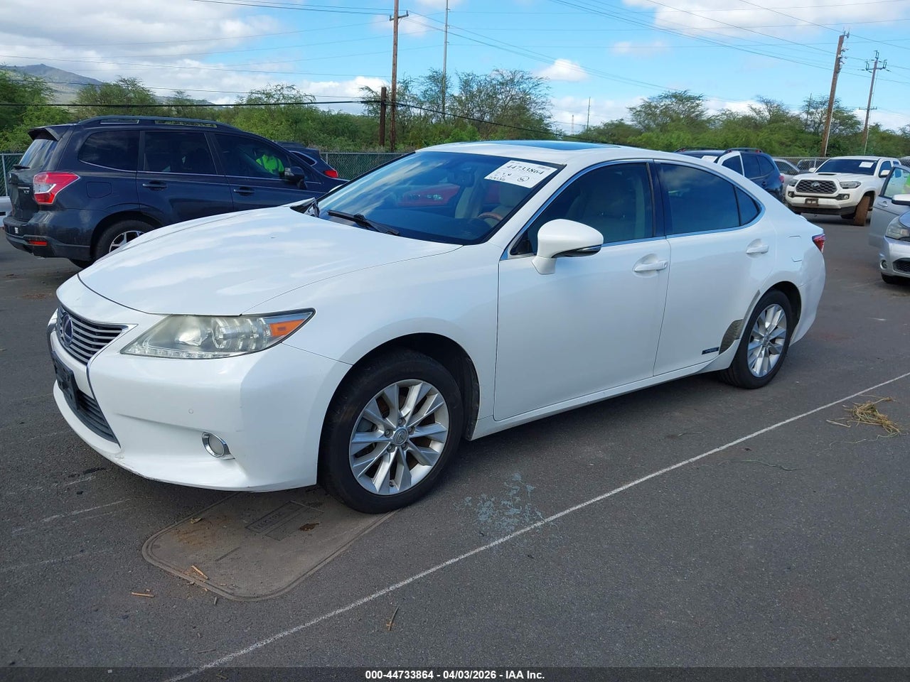 2013 LEXUS ES 300H · 2/11