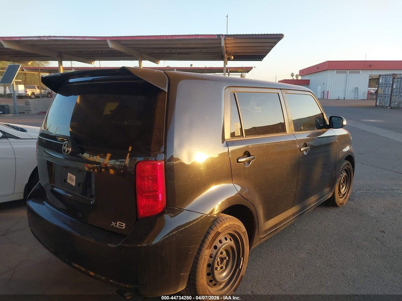 2009 SCION XB · 4/10