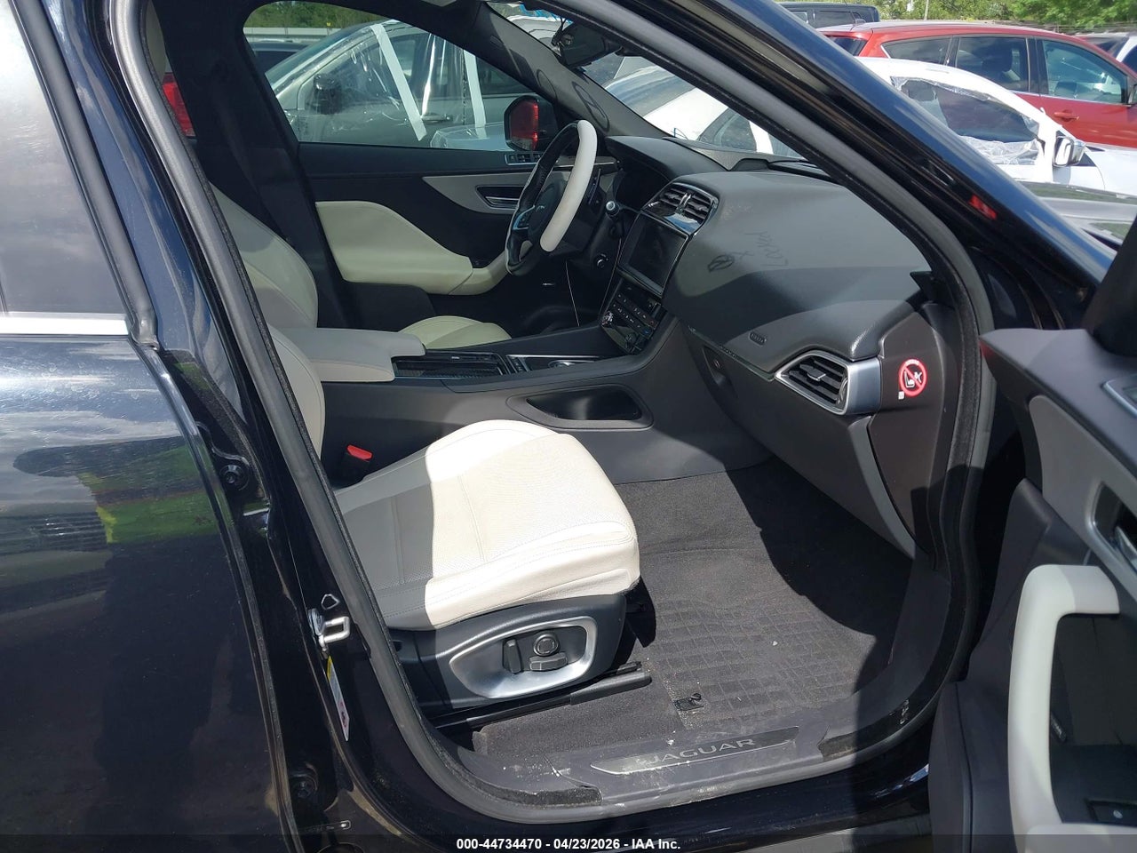 2018 JAGUAR F-PACE 35T PRESTIGE · 5/7