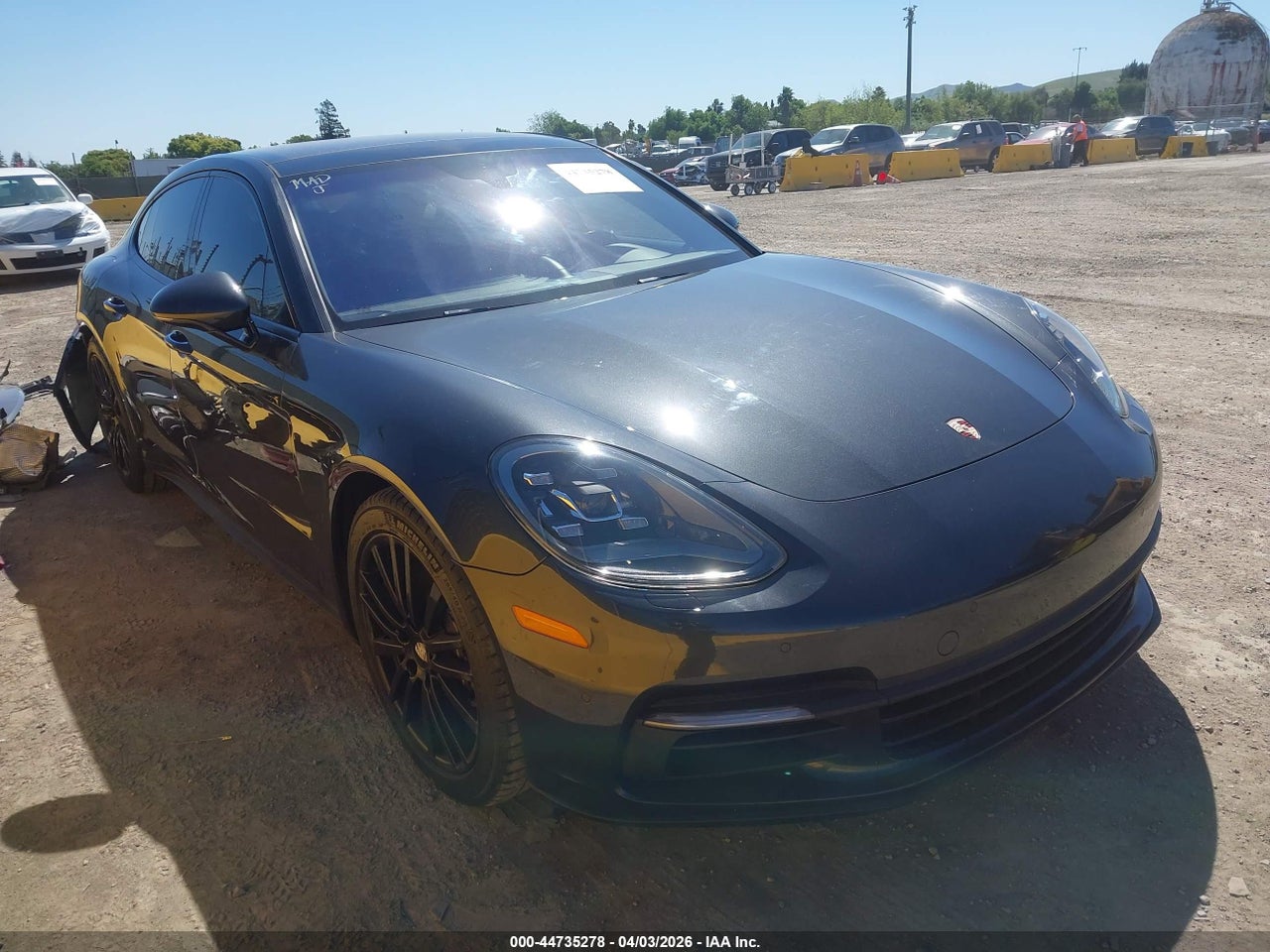 WP0AA2A70HL****** · 2017 PORSCHE PANAMERA 4