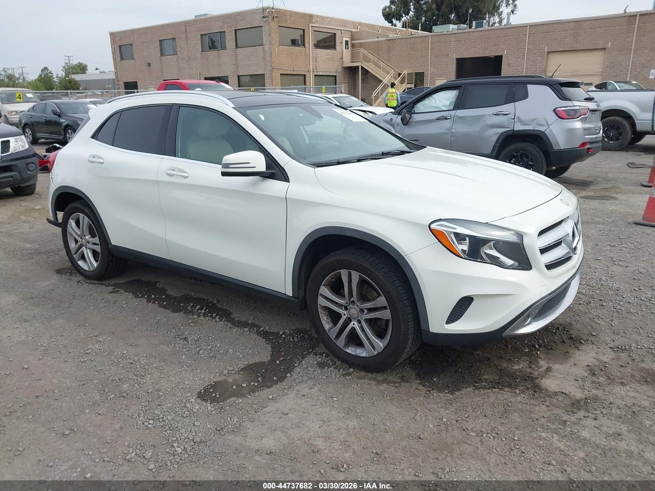 WDCTG4GB6HJ****** · 2017 MERCEDES-BENZ GLA 250 4MATIC