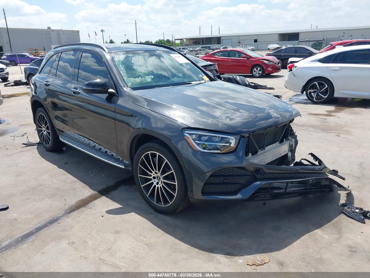 WDC0G8DB6LF****** · 2020 MERCEDES-BENZ GLC 300
