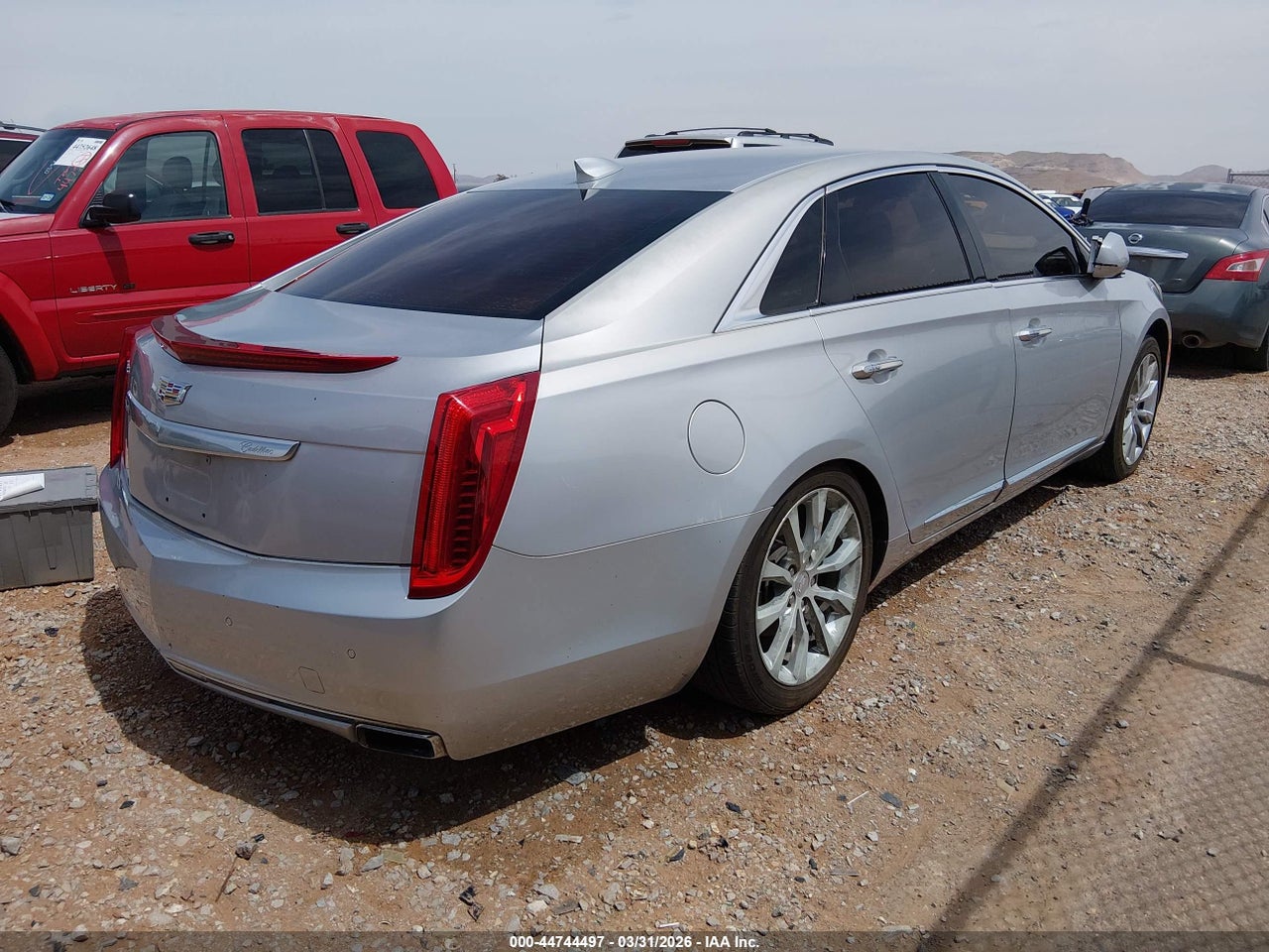 2017 CADILLAC XTS LUXURY · 4/10
