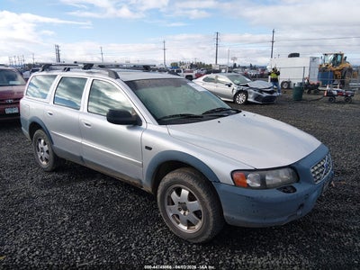 2003 VOLVO XC70 2.5T