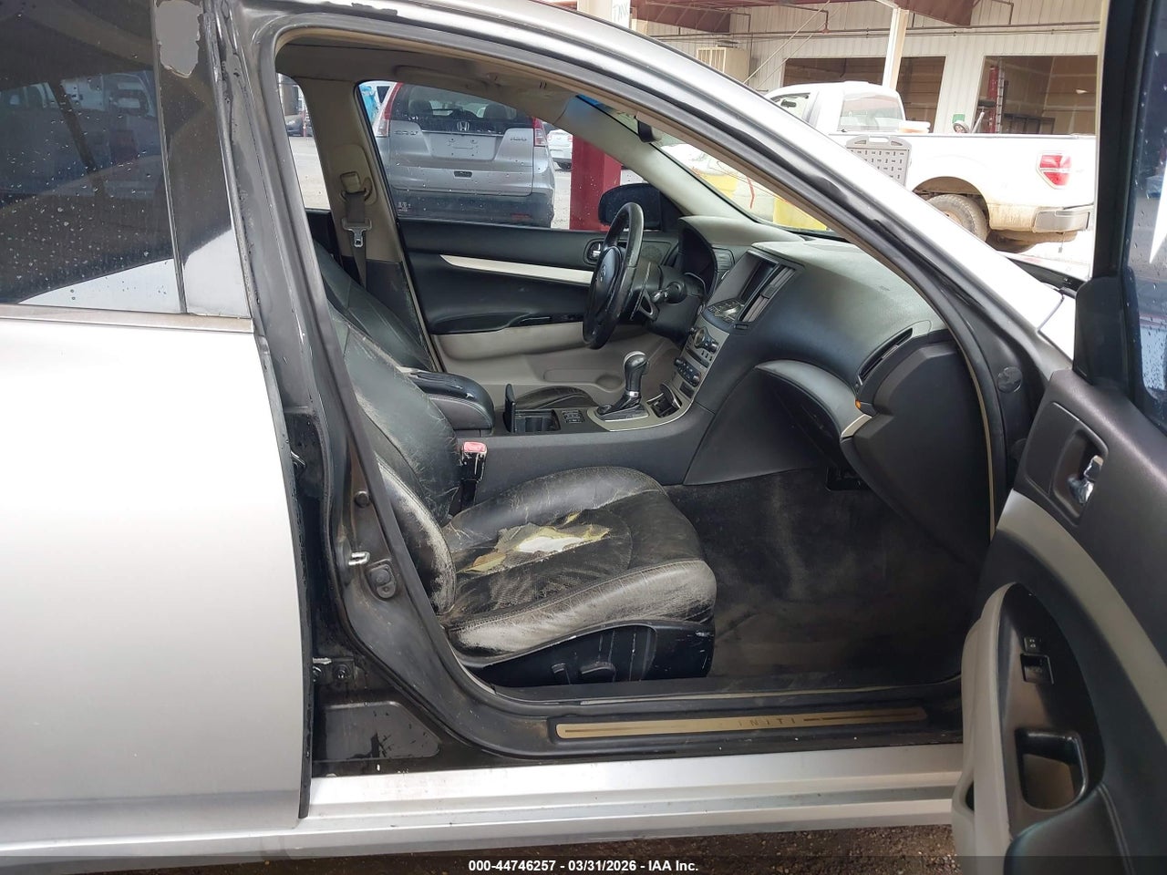 2007 INFINITI G35X   · 5/11