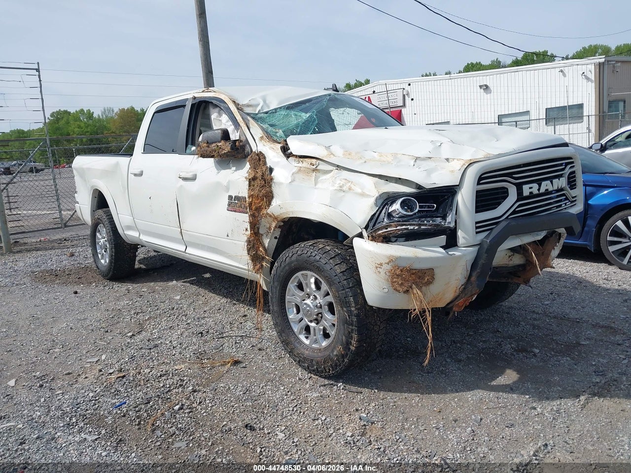 3C6UR5FJ4JG****** · 2018 RAM 2500 LARAMIE  4X4 6'4 BOX