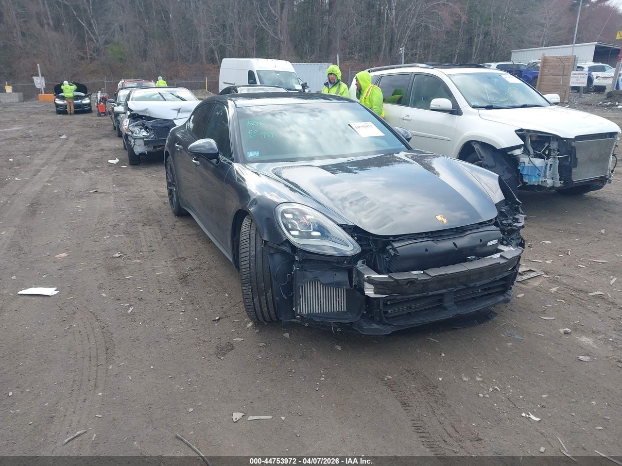 WP0AB2A73LL****** · 2020 PORSCHE PANAMERA 4S