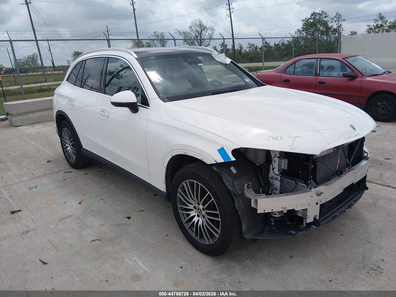 W1NKM4GBXRF****** · 2024 MERCEDES-BENZ GLC 300 SUV