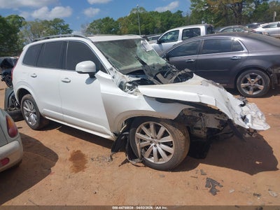 2016 VOLVO XC90 T6 MOMENTUM