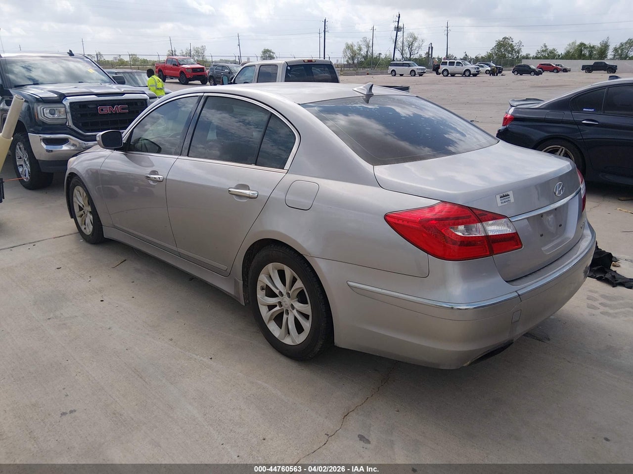 2013 HYUNDAI GENESIS 3.8 · 3/11