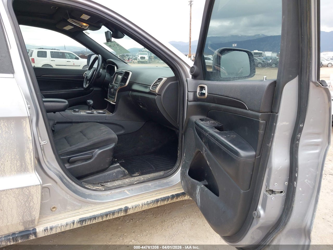 2014 JEEP GRAND CHEROKEE LAREDO · 5/11