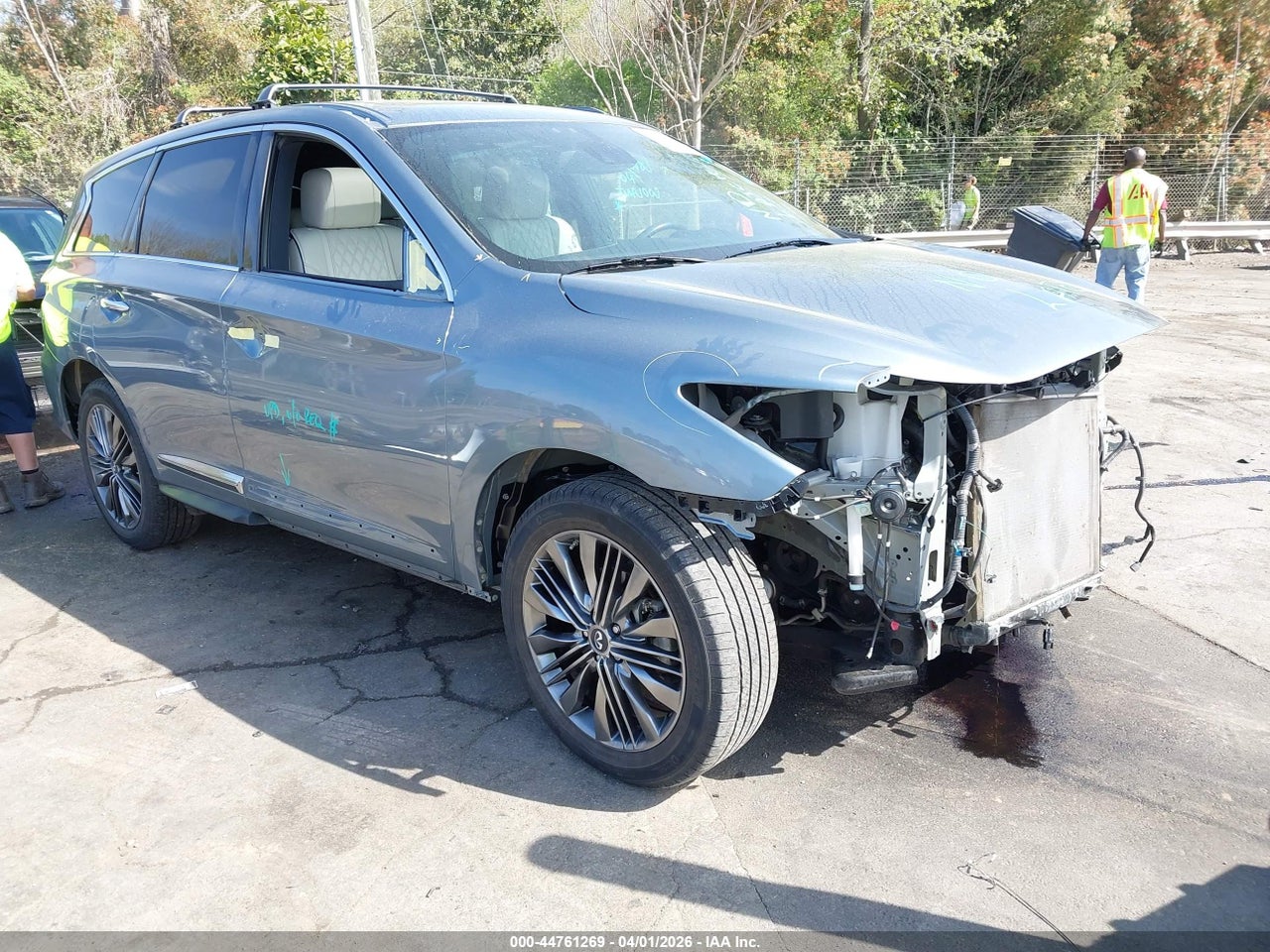 2019 INFINITI QX60 LUXE