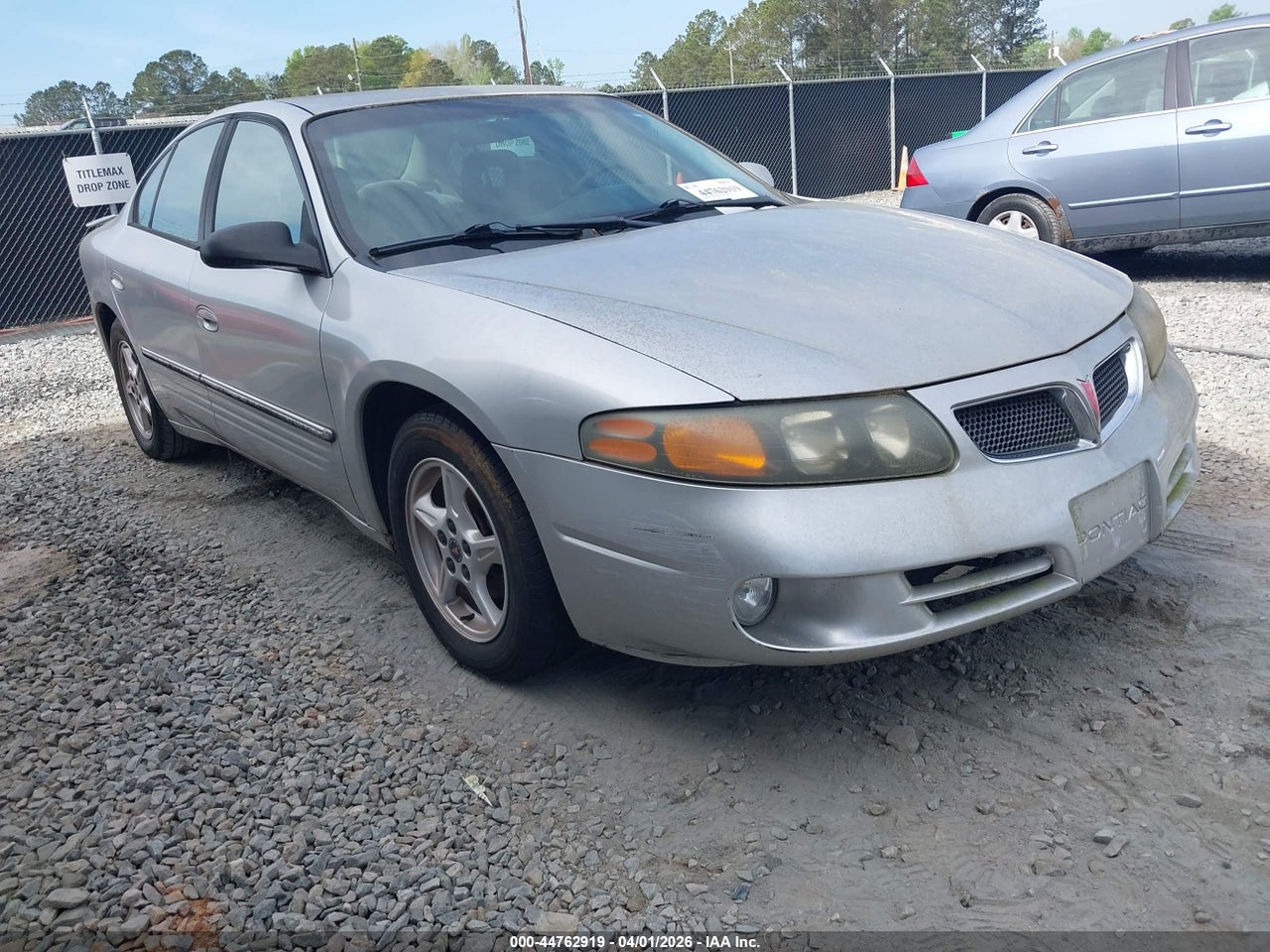 2002 PONTIAC BONNEVILLE SE