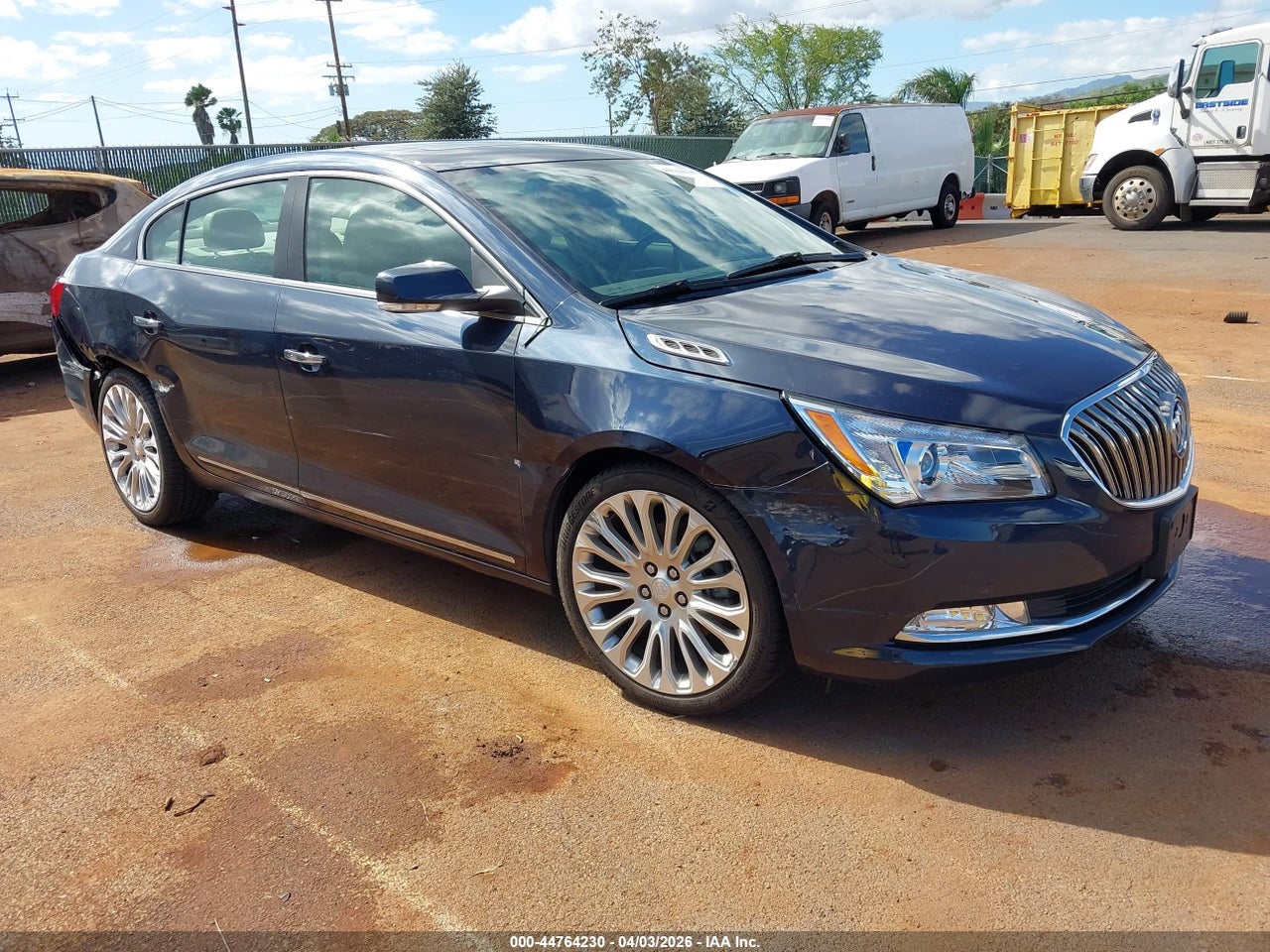 1G4GF5G32GF****** · 2016 BUICK LACROSSE PREMIUM II