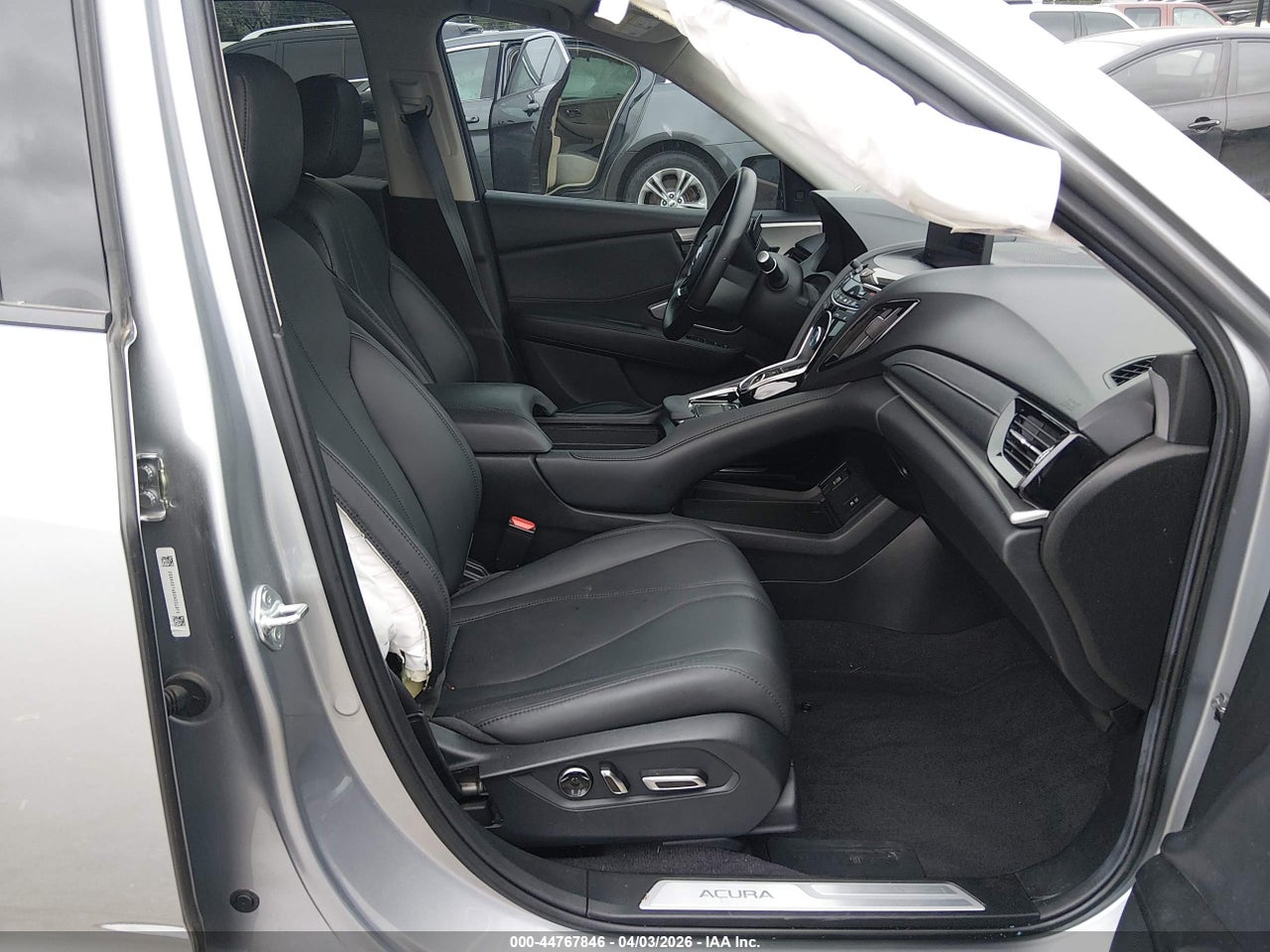 2023 ACURA RDX STANDARD · 5/10