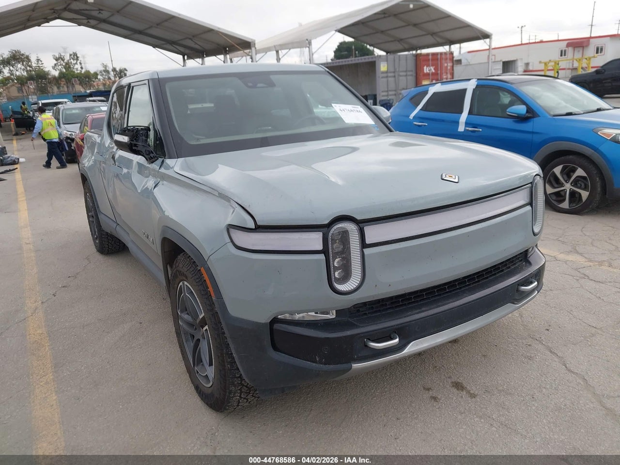 7FCTGBAA6PN****** · 2023 RIVIAN R1T ADVENTURE/ADVENTURE DUAL MOTOR LARGE PACK/ADVENTURE DUAL MOTOR MAX PACK