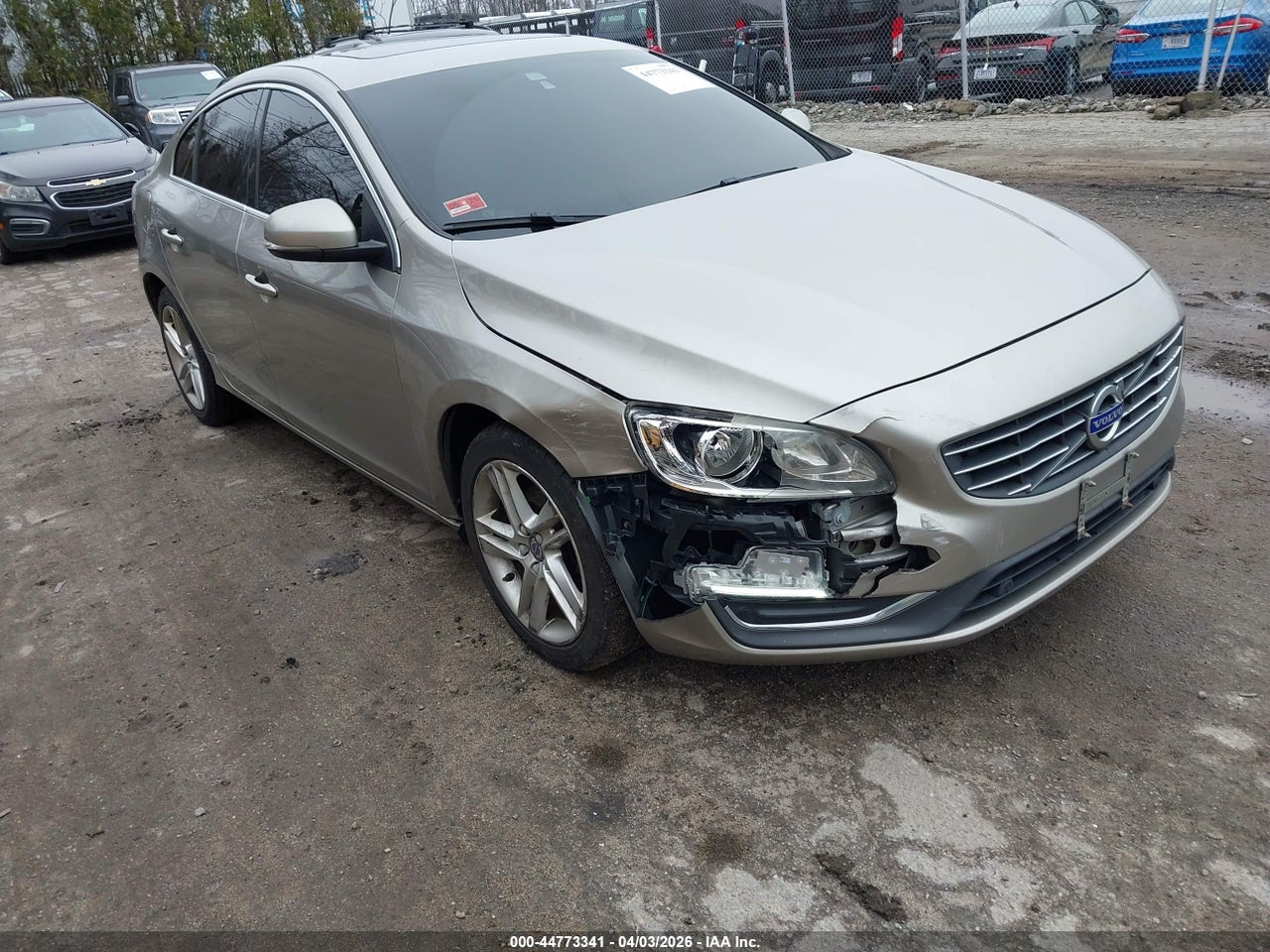 YV126MFK2F1****** · 2015 VOLVO S60 T5 PREMIER