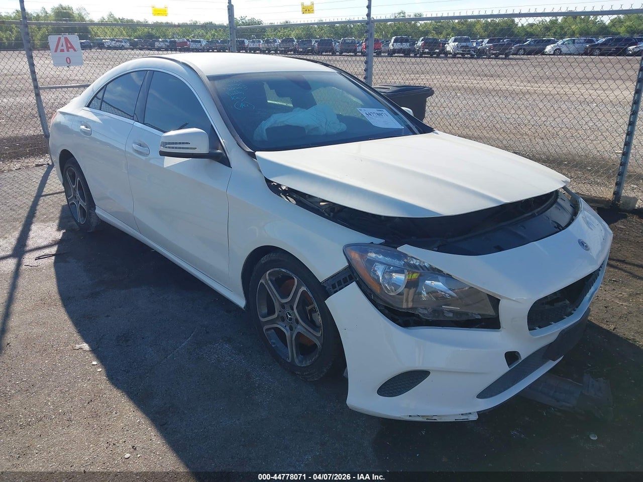 WDDSJ4EB4JN****** · 2018 MERCEDES-BENZ CLA 250