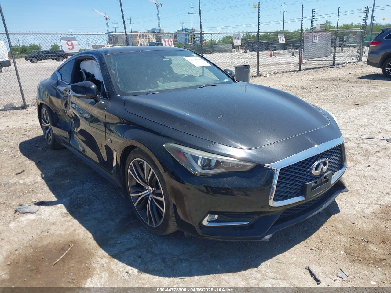 JN1EV7EK6HM****** · 2017 INFINITI Q60 3.0T PREMIUM