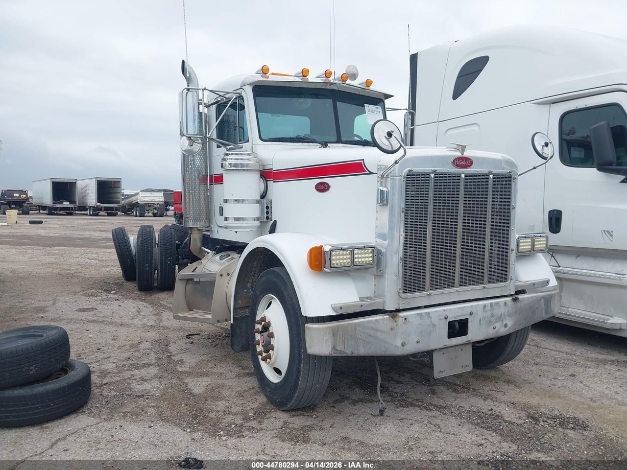 1XPFDU9X9XD****** · 1999 PETERBILT 378