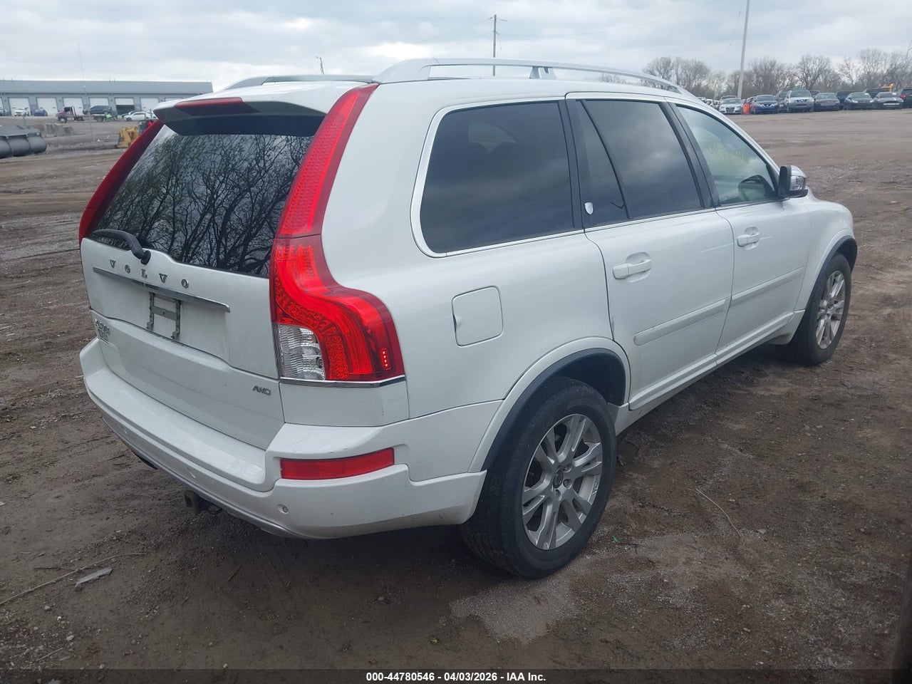 2013 VOLVO XC90 3.2/3.2 PLATINUM/3.2 PREMIER PLUS · 4/11