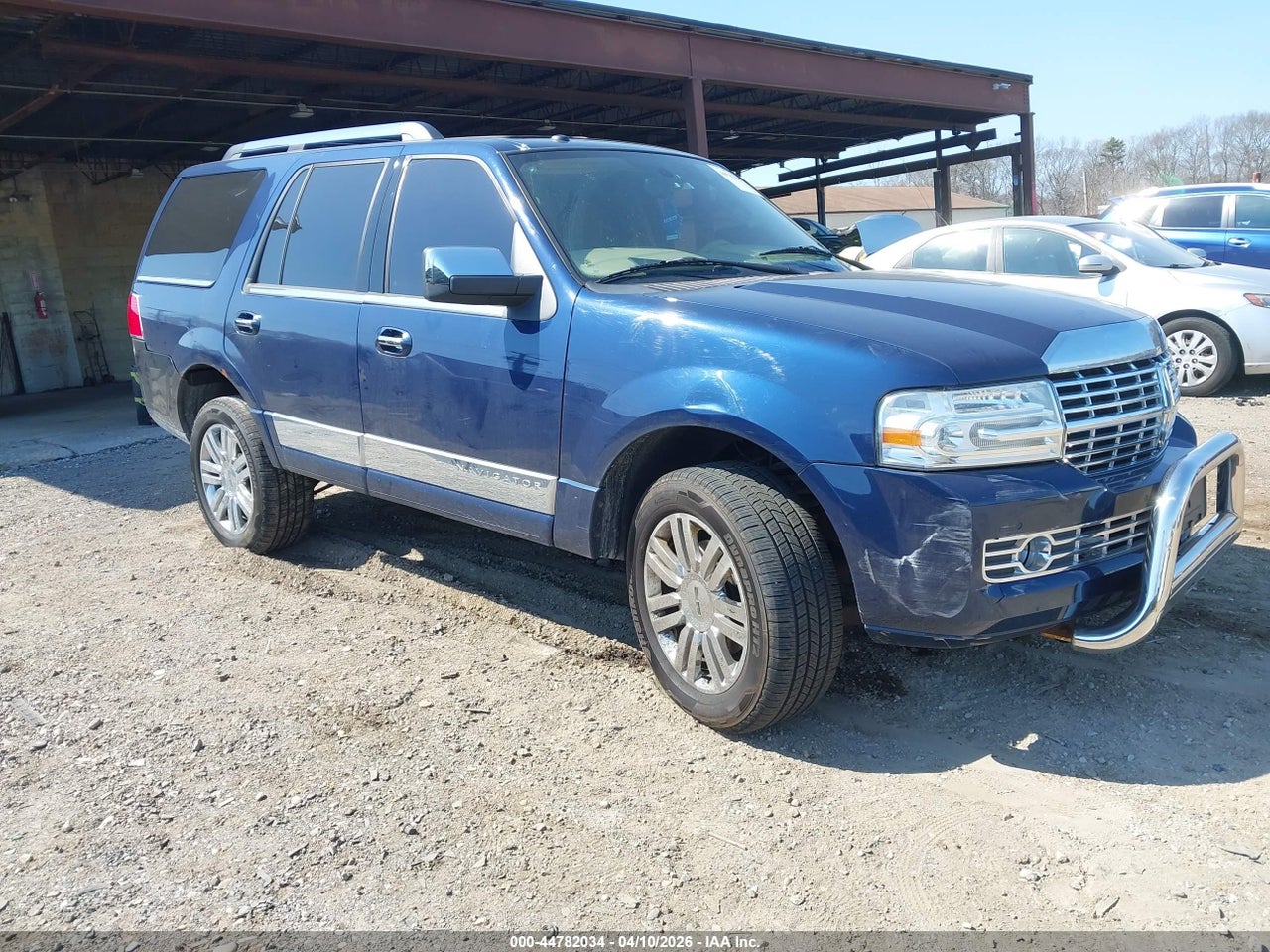 5LMJJ2J52AE****** · 2010 LINCOLN NAVIGATOR