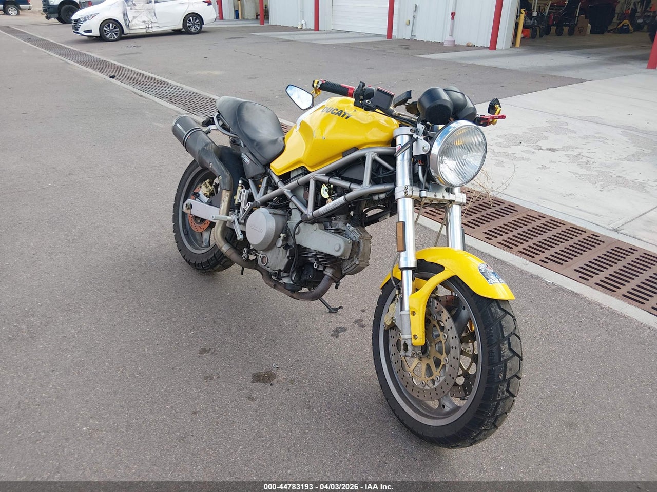 ZDM1RA2K73B****** · 2003 DUCATI M600