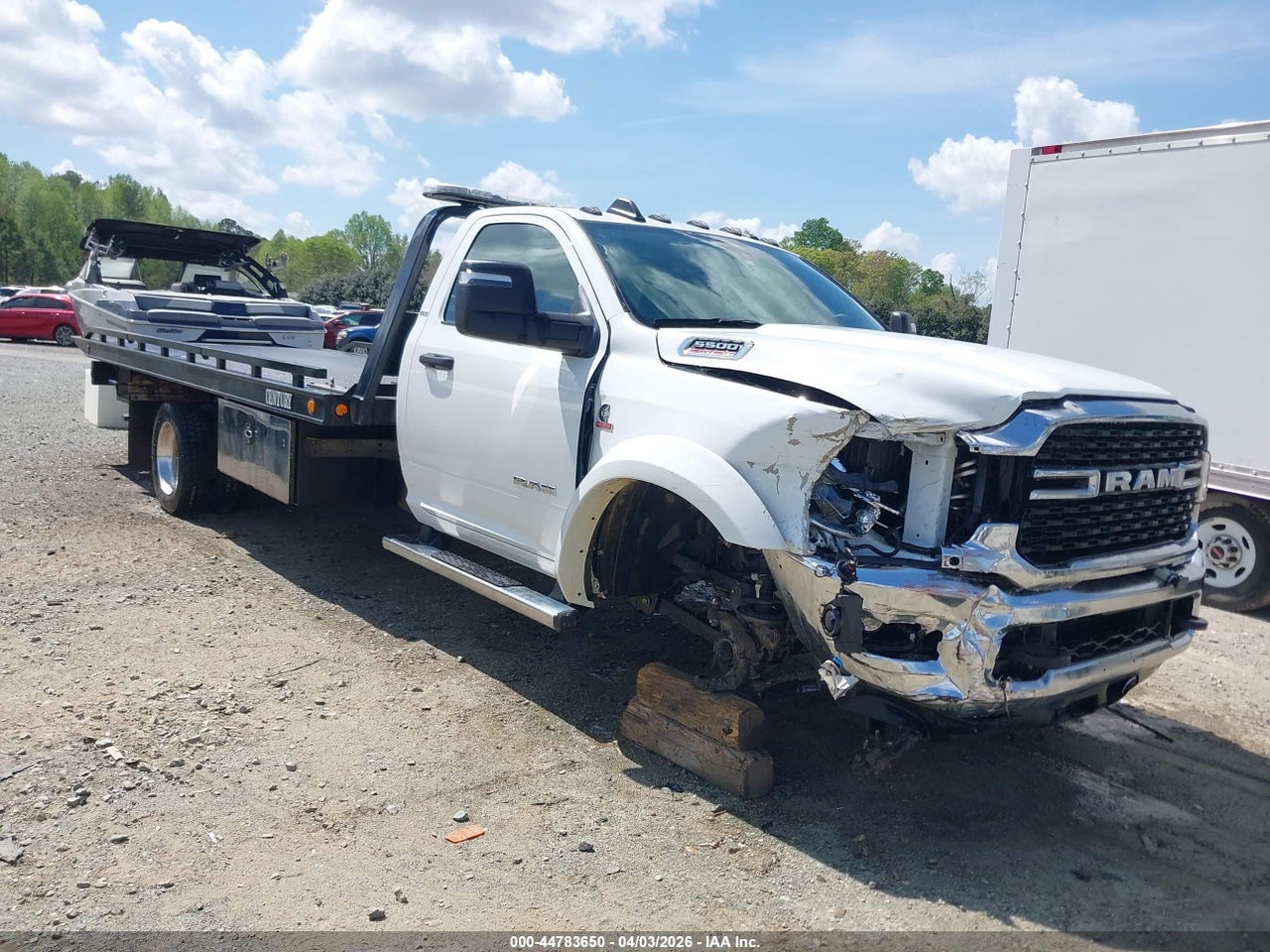 3C7WRMDL6PG****** · 2023 RAM 5500 CHASSIS TRADESMAN/SLT