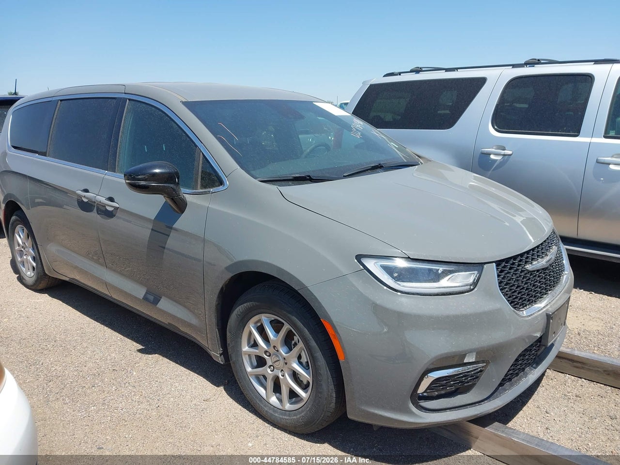 2C4RC1BG7SR****** · 2025 CHRYSLER PACIFICA SELECT
