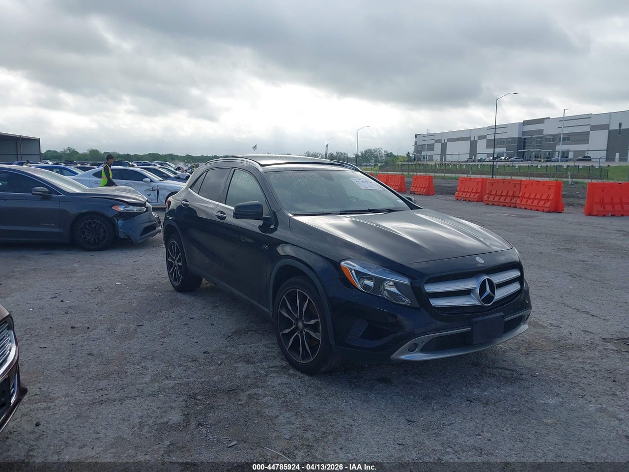 WDCTG4EB3GJ****** · 2016 MERCEDES-BENZ GLA 250