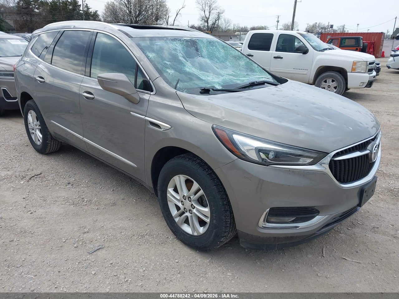 5GAERBKWXKJ****** · 2019 BUICK ENCLAVE FWD ESSENCE