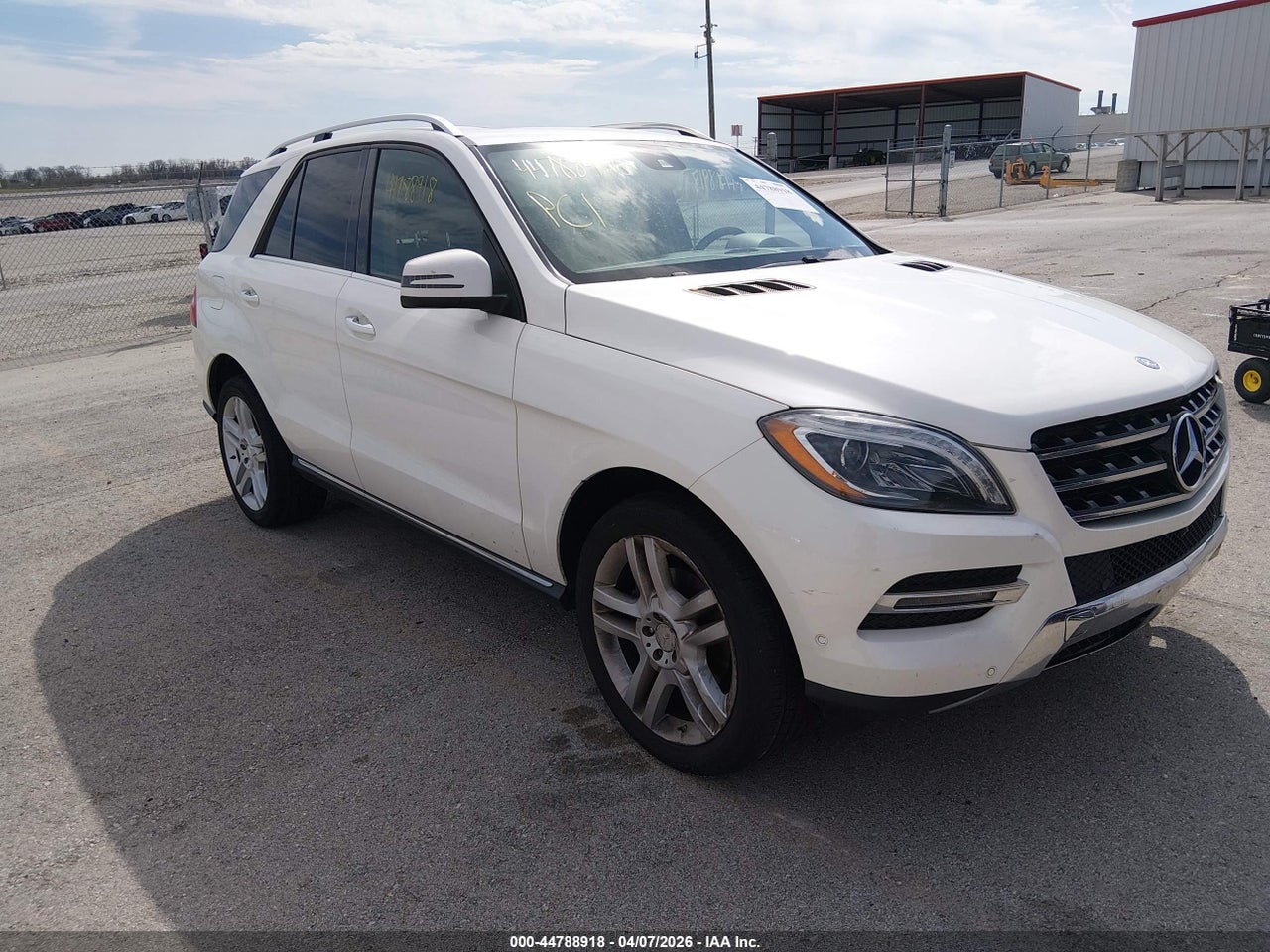 4JGDA5HB1EA****** · 2014 MERCEDES-BENZ ML 350 4MATIC