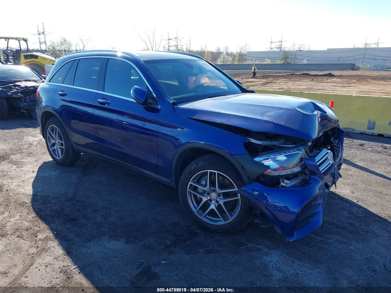 WDC0G4KBXHF****** · 2017 MERCEDES-BENZ GLC 300 4MATIC
