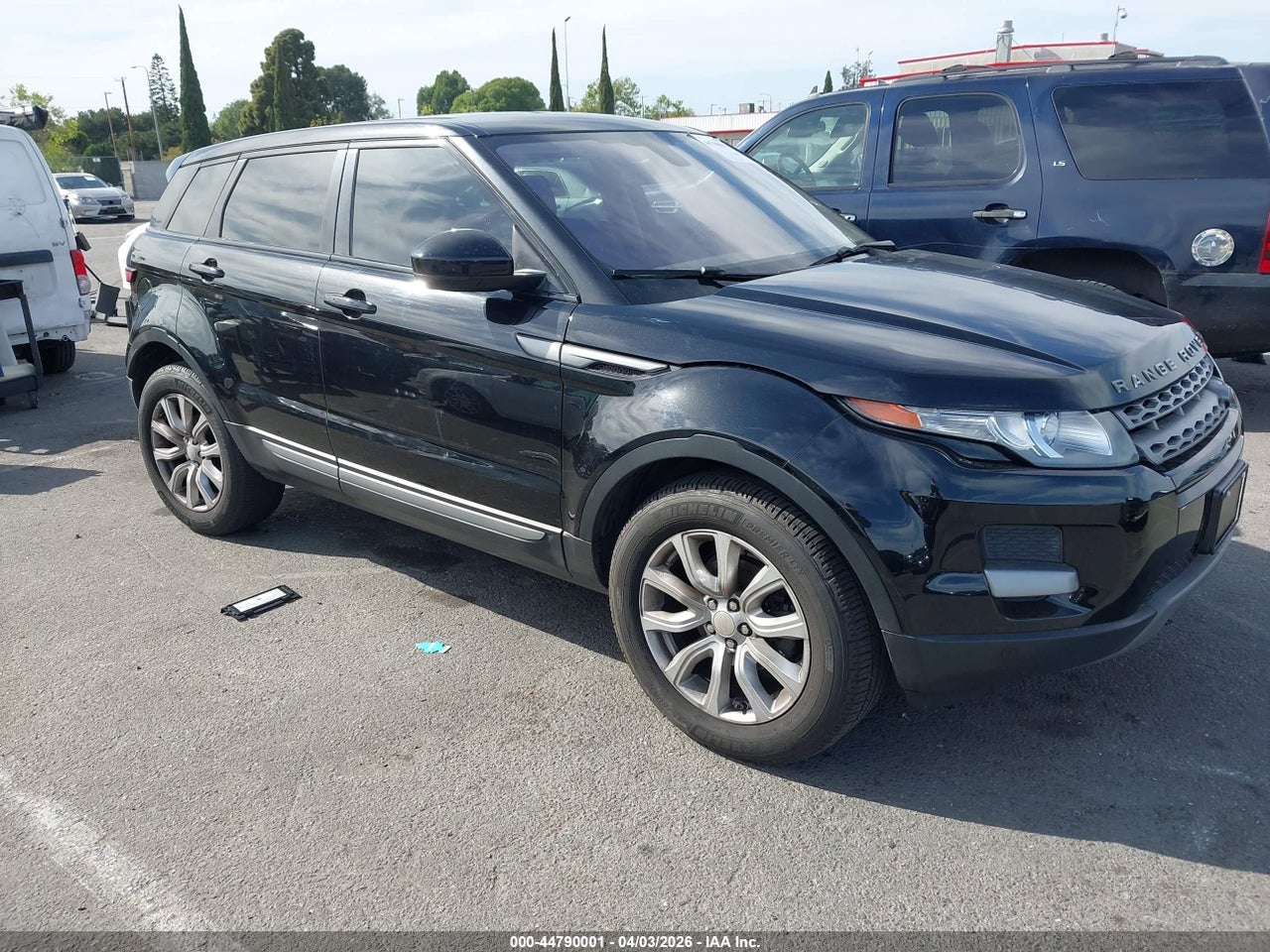 SALVN2BG5FH****** · 2015 LAND ROVER RANGE ROVER EVOQUE PURE
