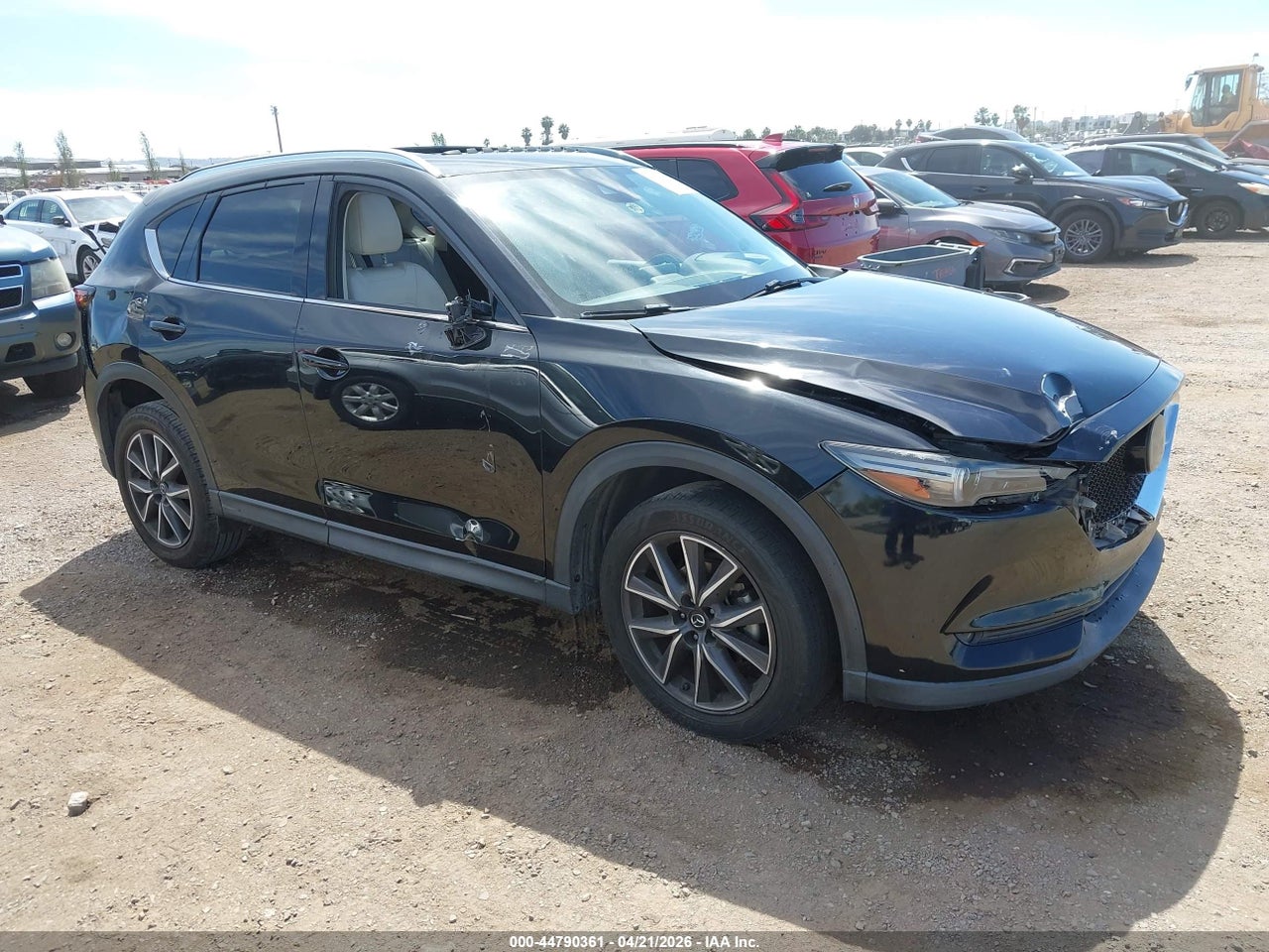 JM3KFADM9J0****** · 2018 MAZDA CX-5 GRAND TOURING