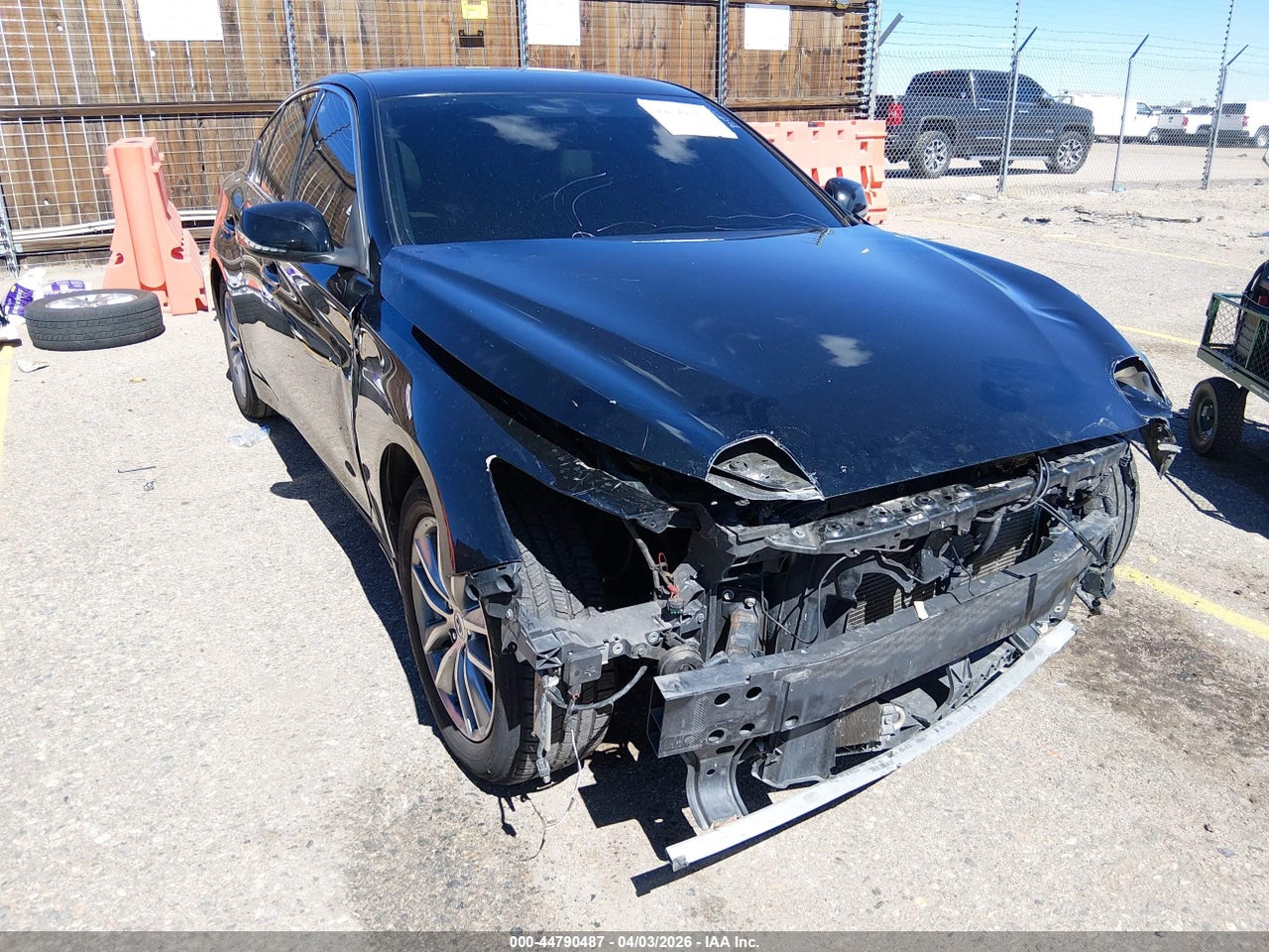 JN1BV7AR1FM****** · 2015 INFINITI Q50 PREMIUM