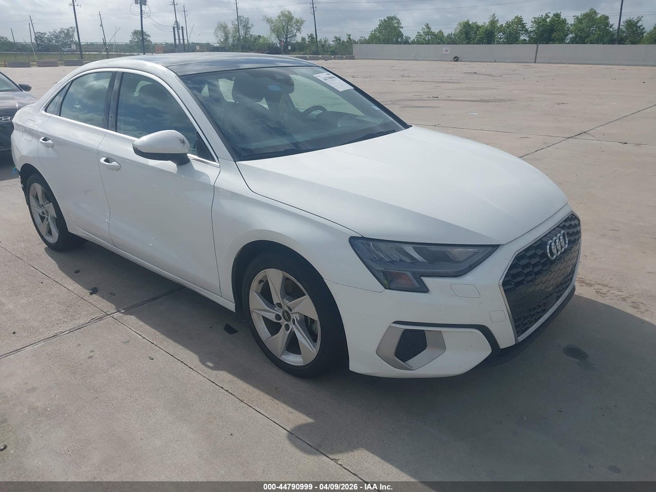 WAUAUDGY3NA****** · 2022 AUDI A3 PREMIUM 40 TFSI FRONT-WHEEL DRIVE S TRONIC