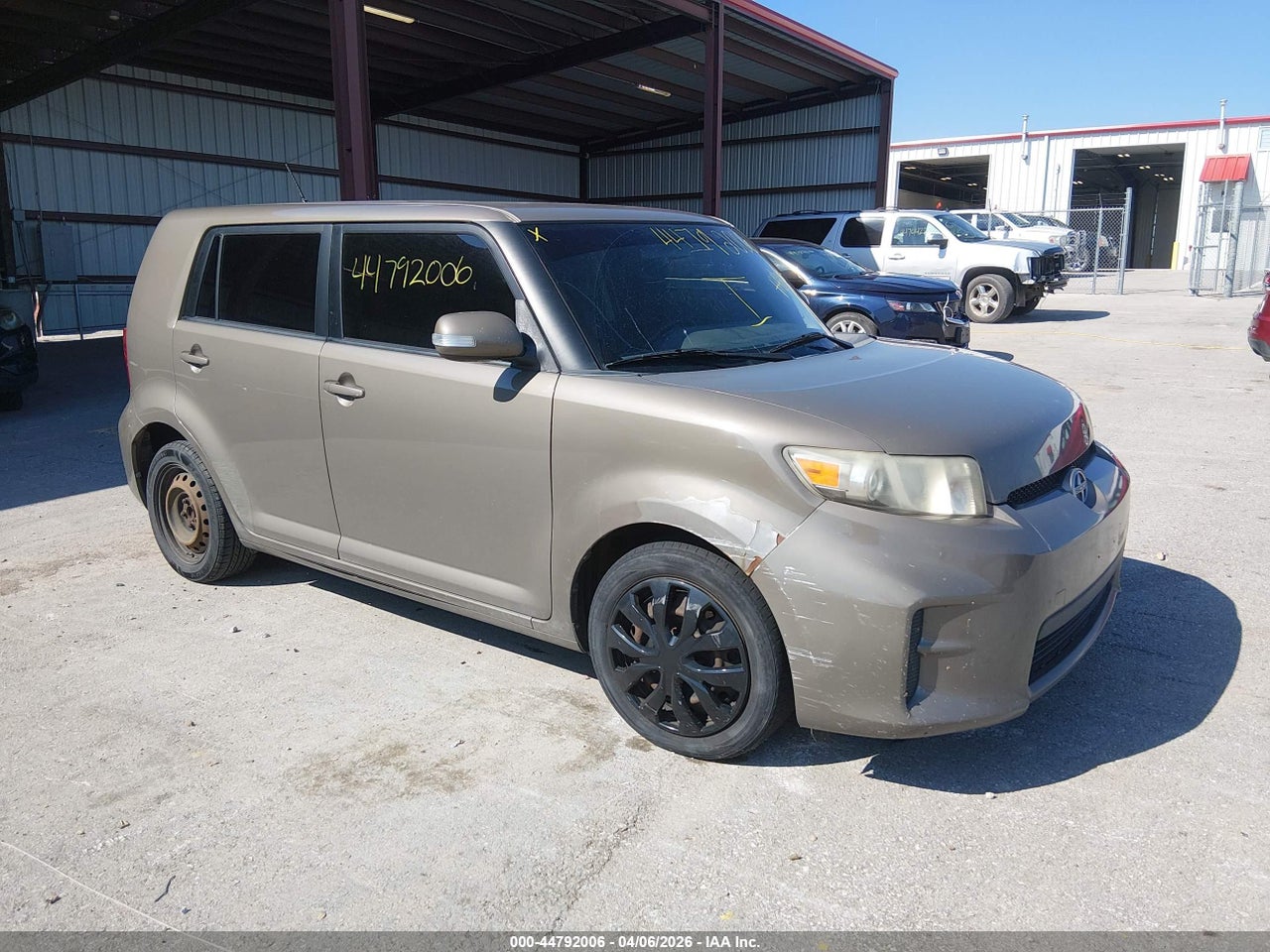 JTLZE4FEXCJ****** · 2012 SCION XB