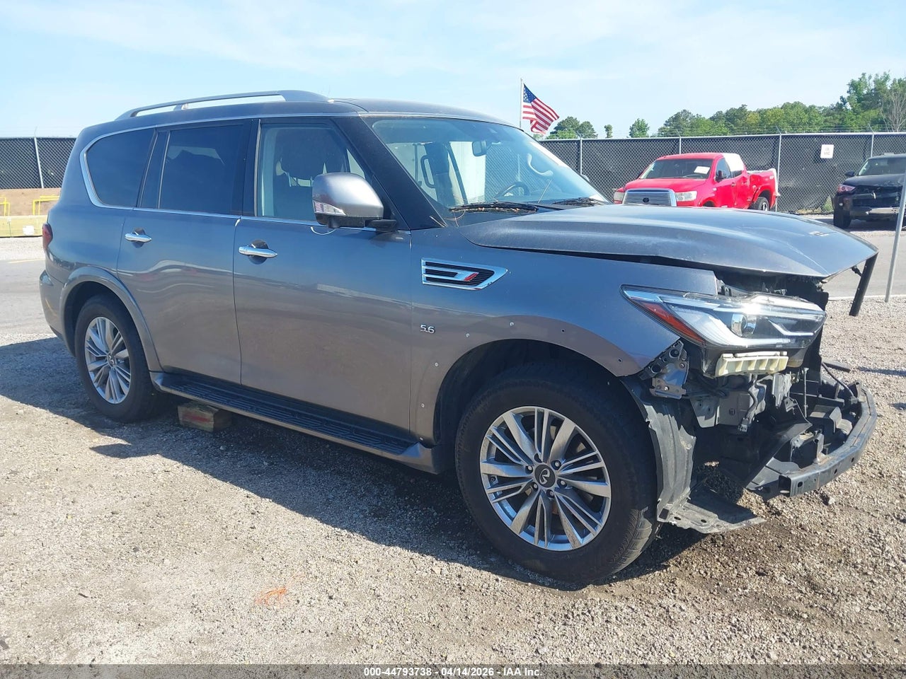 JN8AZ2NF8K9****** · 2019 INFINITI QX80 LUXE