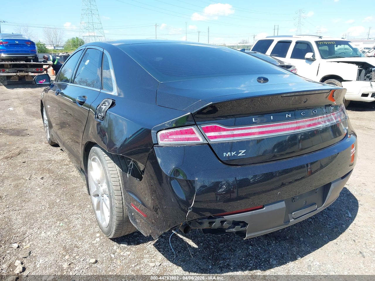 3LN6L2GK7FR****** · 2015 LINCOLN MKZ · 6/11