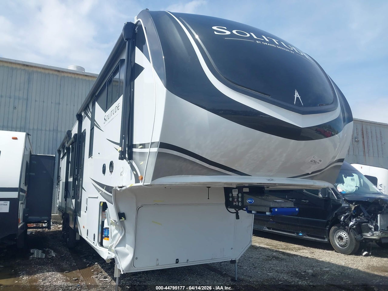 573FS443XTA****** · 2026 GRAND DESIGN SOLITUDE